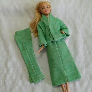 One of a kind 3 pieces handmade vintage Barbie kit, circa 1984